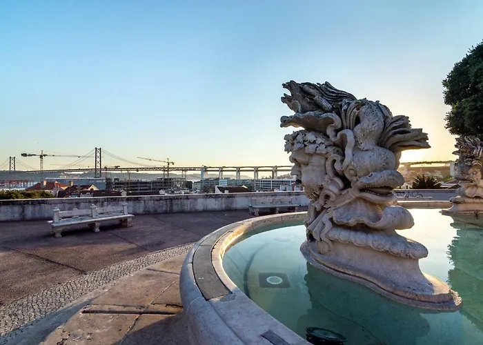 The Explorers - Sunny Stylish Family-friendly Apartment Lissabon